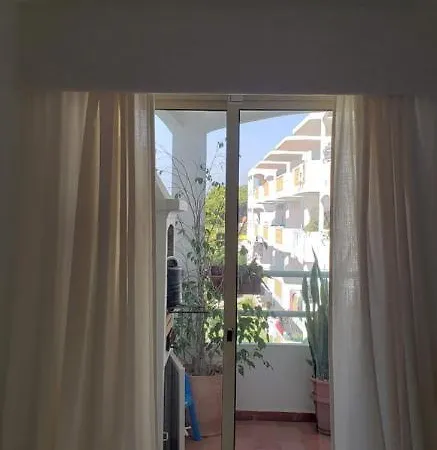 Albufeiraholidays Apartamento *